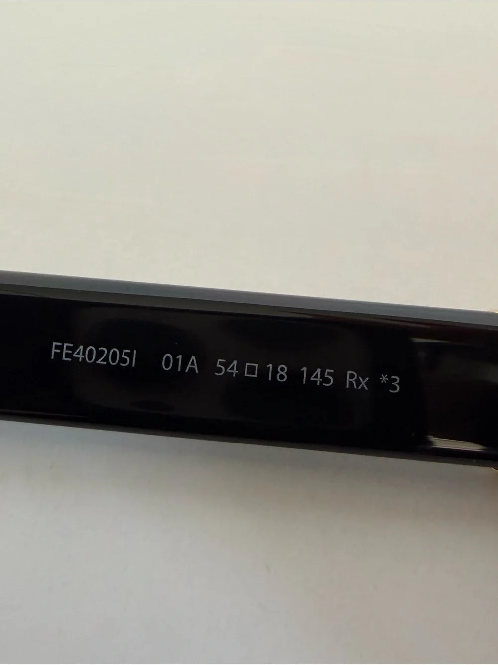 NEW!!! Fendi black cat eye sunglasses FE50205I 01A Authentic